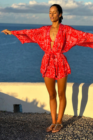 Paradiso Short Satin Kimono - Red